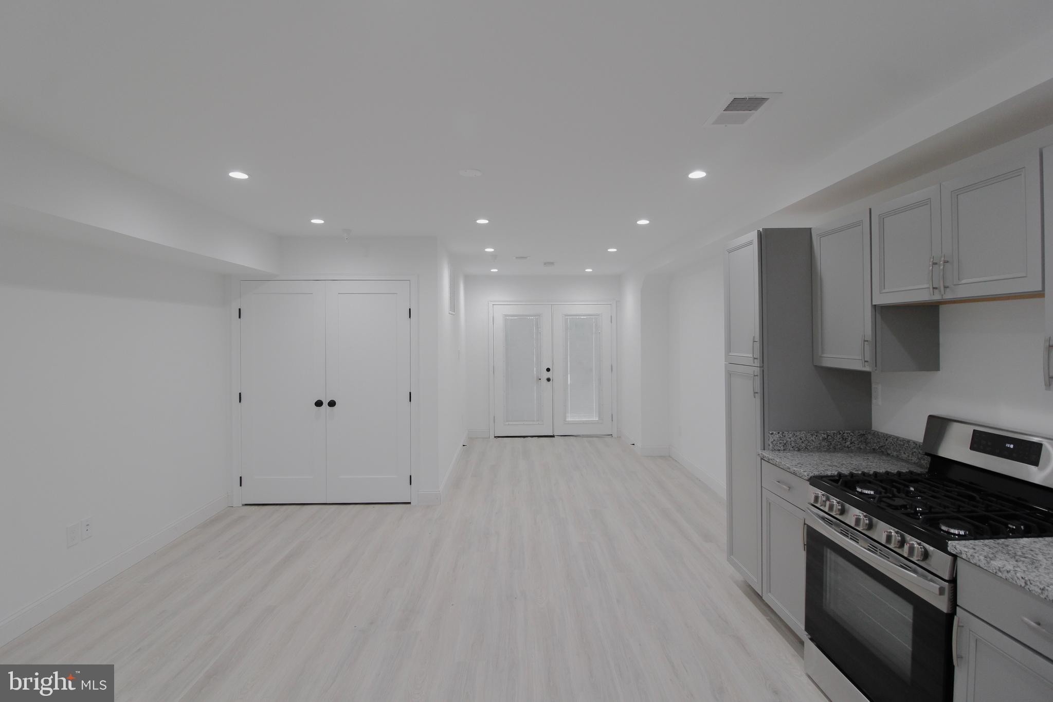 1132 Columbia Road Northwest, Unit 1 Washington, DC 20009 - Photo 12 of 20