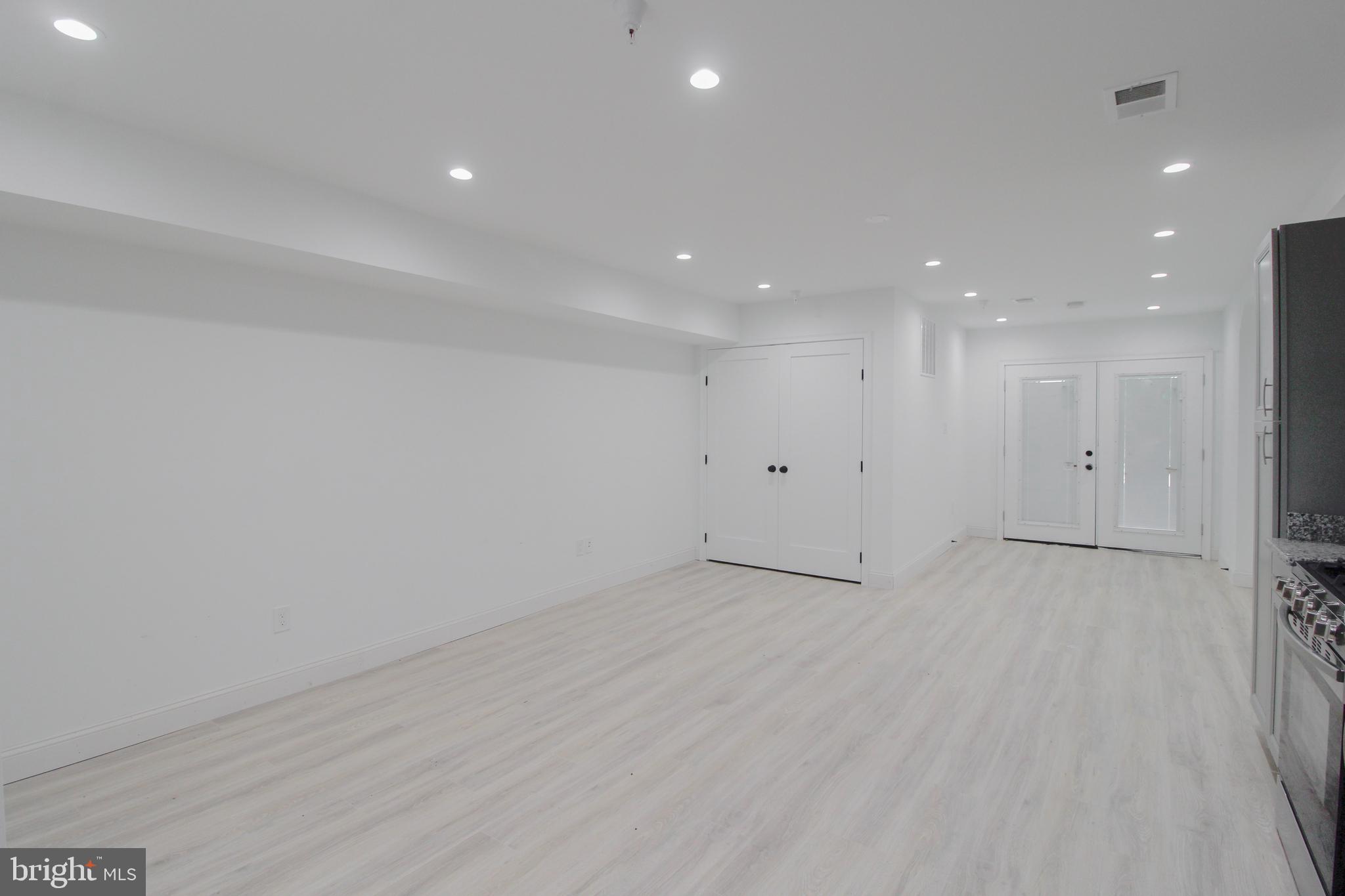 1132 Columbia Road Northwest, Unit 1 Washington, DC 20009 - Photo 13 of 20