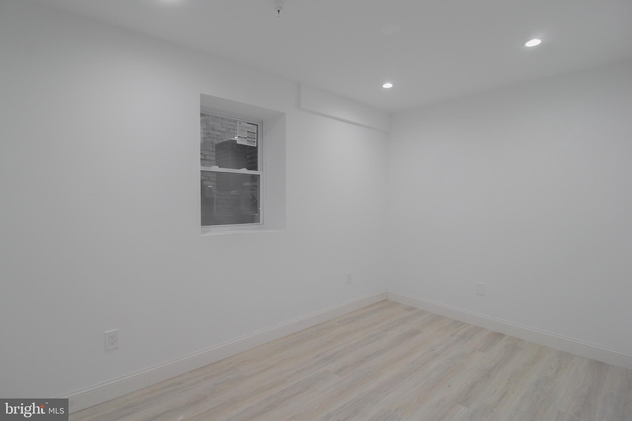 1132 Columbia Road Northwest, Unit 1 Washington, DC 20009 - Photo 17 of 20