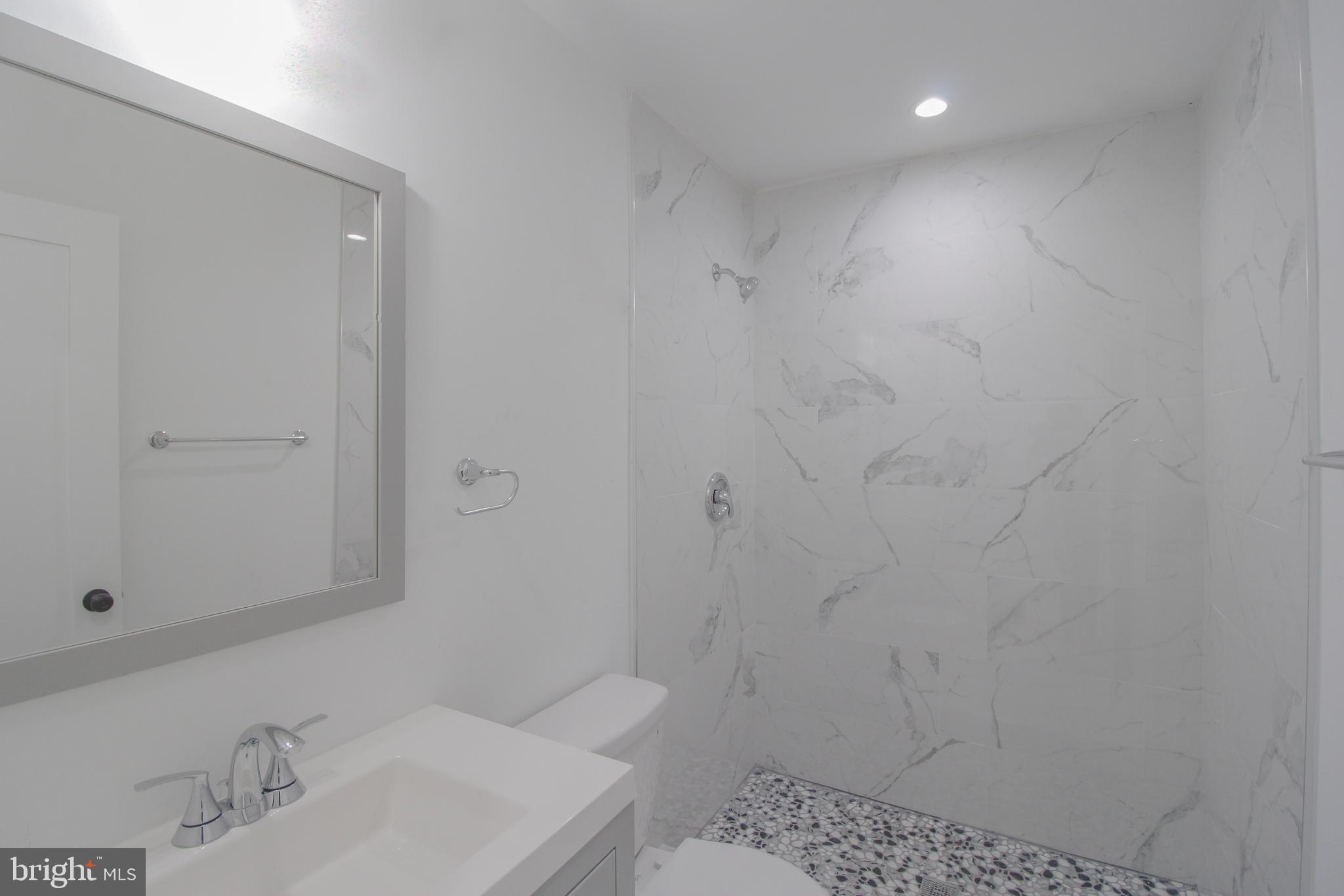 1132 Columbia Road Northwest, Unit 1 Washington, DC 20009 - Photo 18 of 20