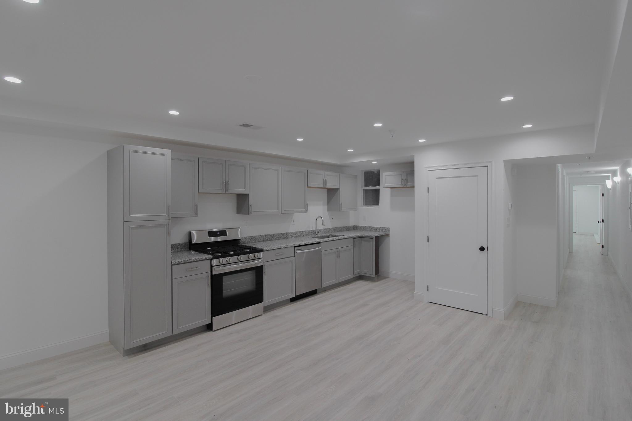 1132 Columbia Road Northwest, Unit 1 Washington, DC 20009 - Photo 6 of 20