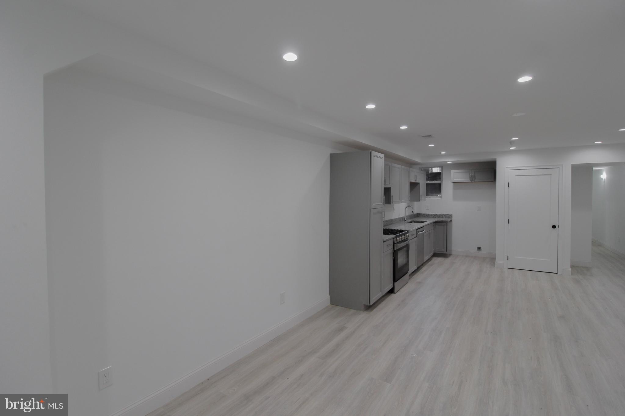 1132 Columbia Road Northwest, Unit 1 Washington, DC 20009 - Photo 9 of 20