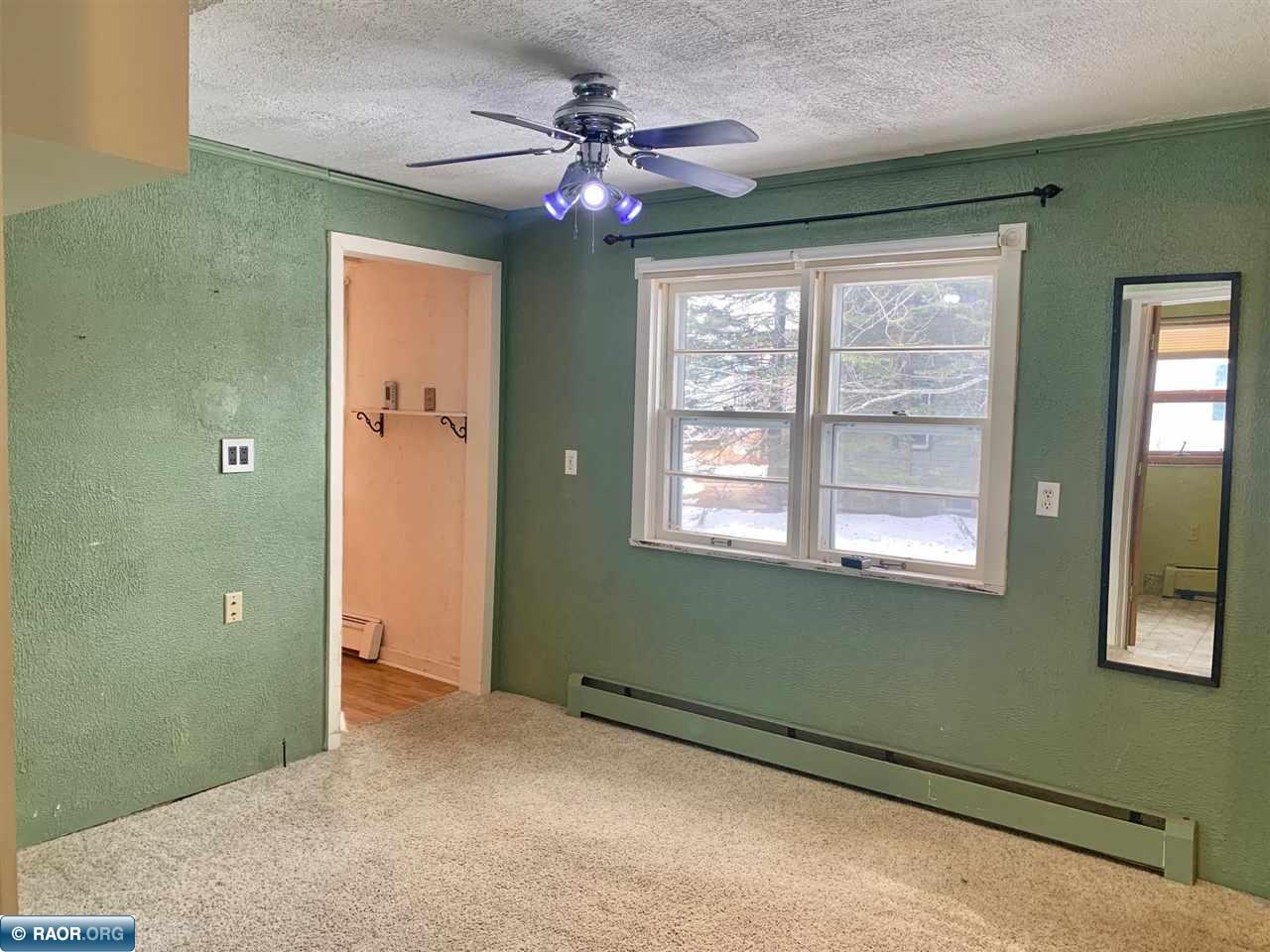 218 7th Street Southwest Chisholm, MN 55719 - Photo 3 of 23
