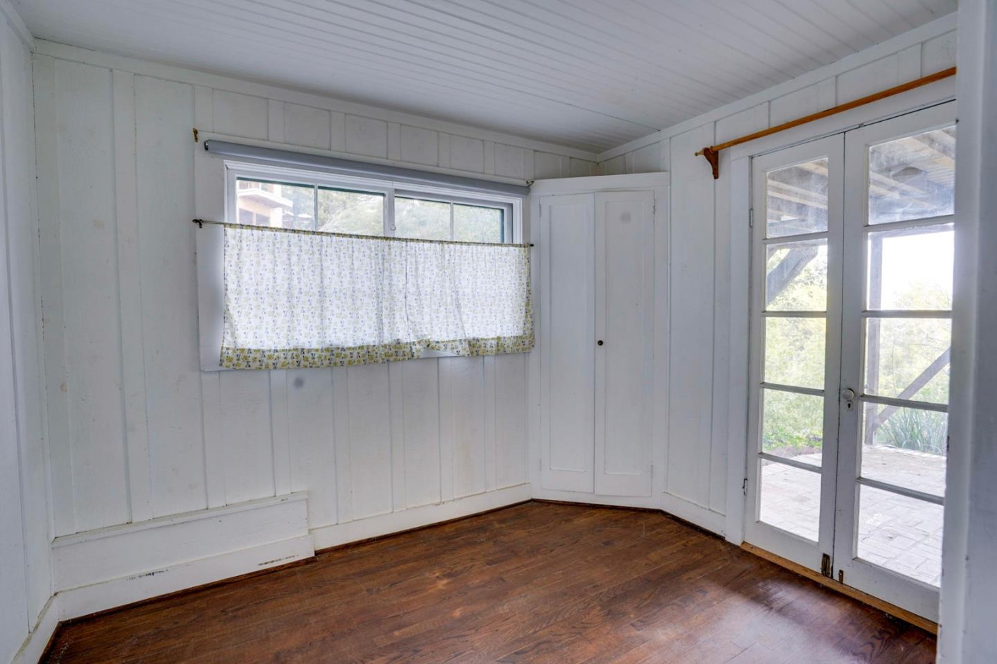 19040 Overlook Road Los Gatos, CA 95030 - Photo 13 of 24 Gallery Image 13