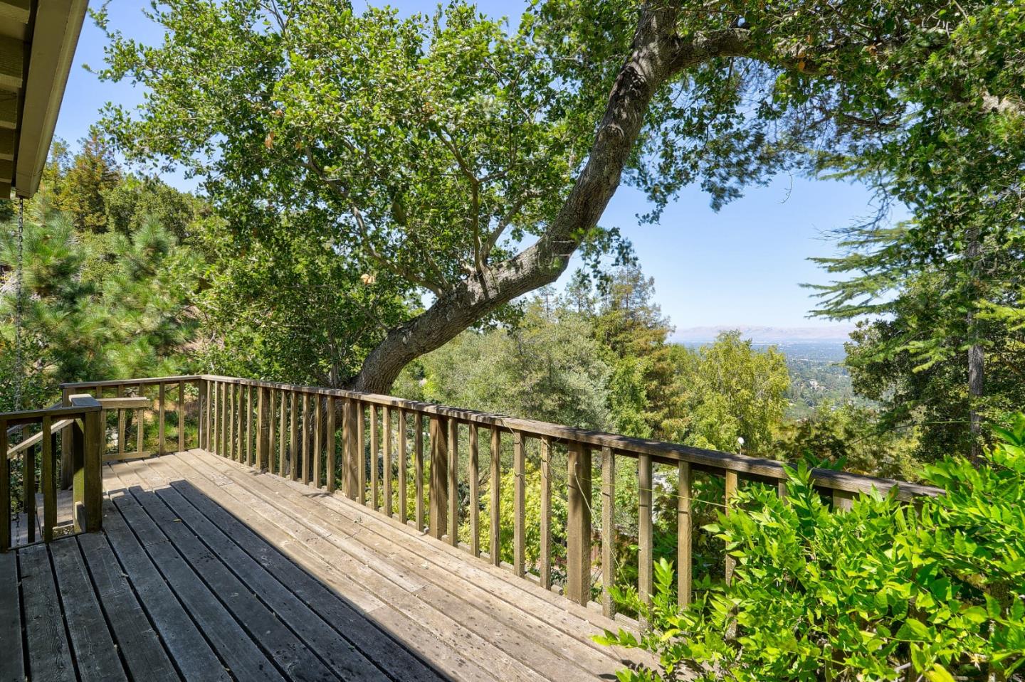 19040 Overlook Road Los Gatos, CA 95030 - Photo 19 of 24 Gallery Image 19