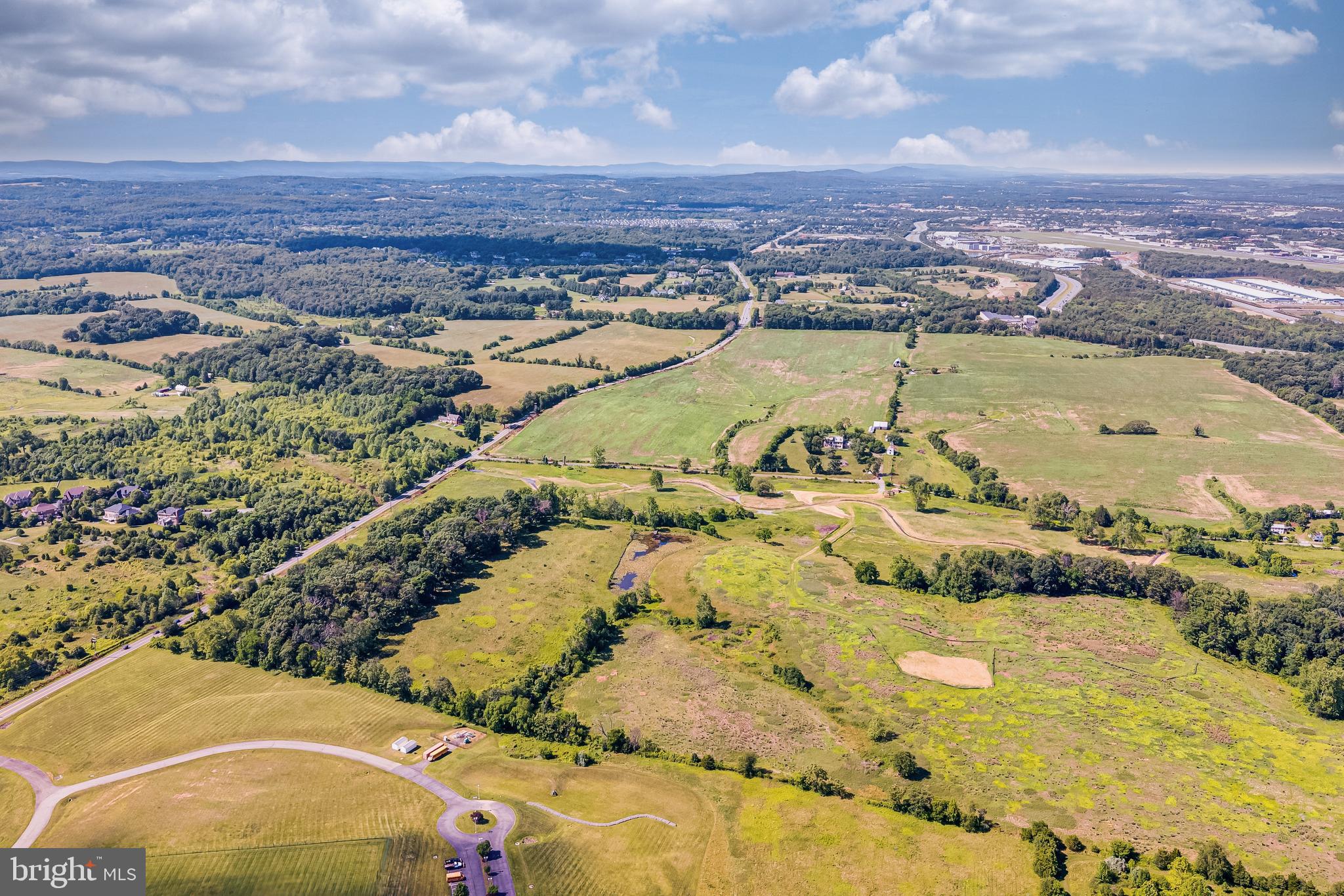 Evergreen Mills Road Leesburg, VA 20175 - Photo 8 of 14