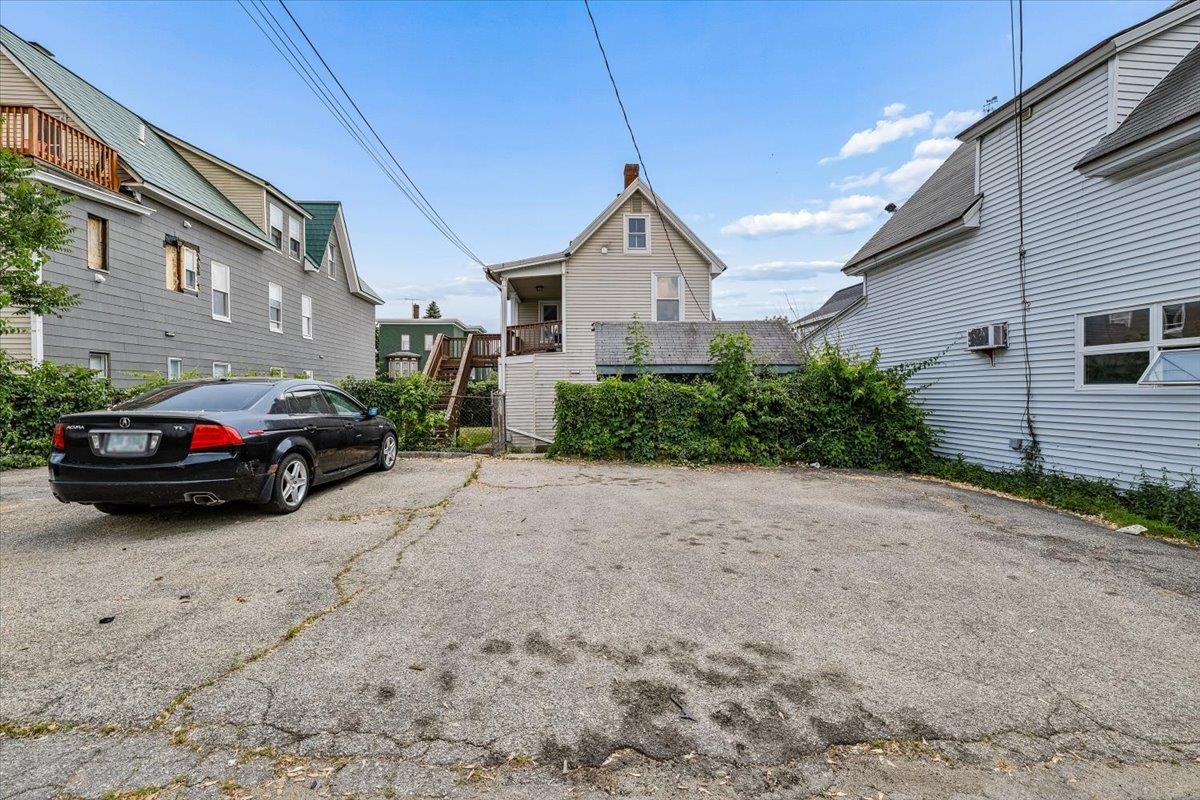 336 Spruce Street Manchester, NH 03103 - Photo 43 of 44