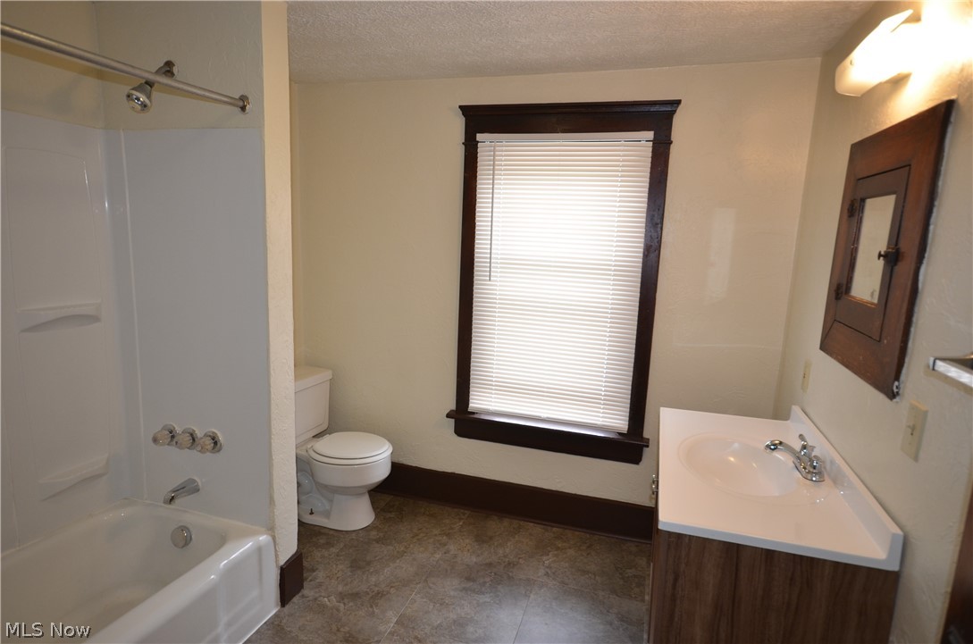 430 Alexander Street Akron, OH 44306 - Photo 18 of 23