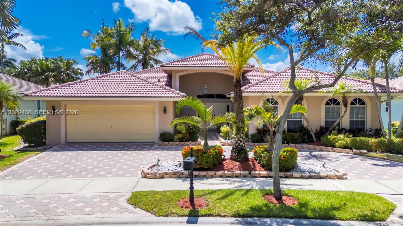 3852 Oak Ridge Circle Weston, FL 33331 - Photo 39 of 57