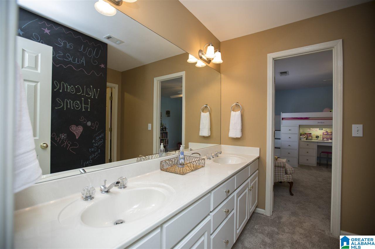 1009 Oak Tree Road Birmingham, AL 35244 - Photo 32 of 50