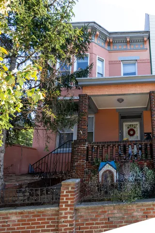 $2,650 | 3 Ridgley Place, Unit 1, Weehawken, NJ 07086