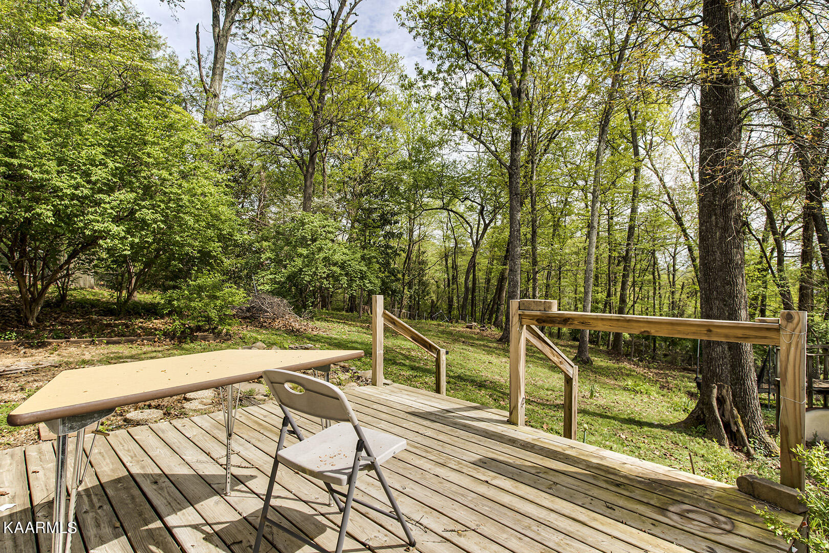 111 Norton Road Oak Ridge, TN 37830 - Photo 33 of 37 33_NortonRoad_111_Deck01