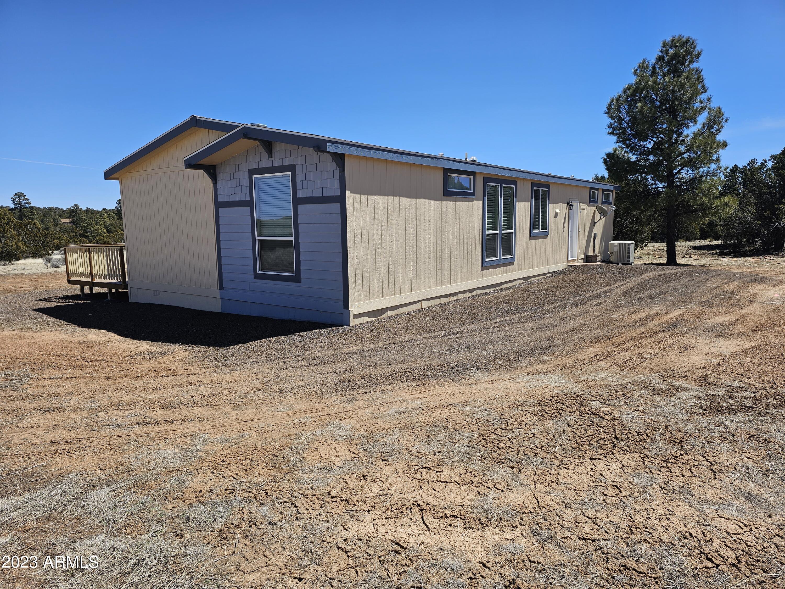 3356 Basin Road Overgaard, AZ 85933 - Photo 18 of 22 Exterior rear corner