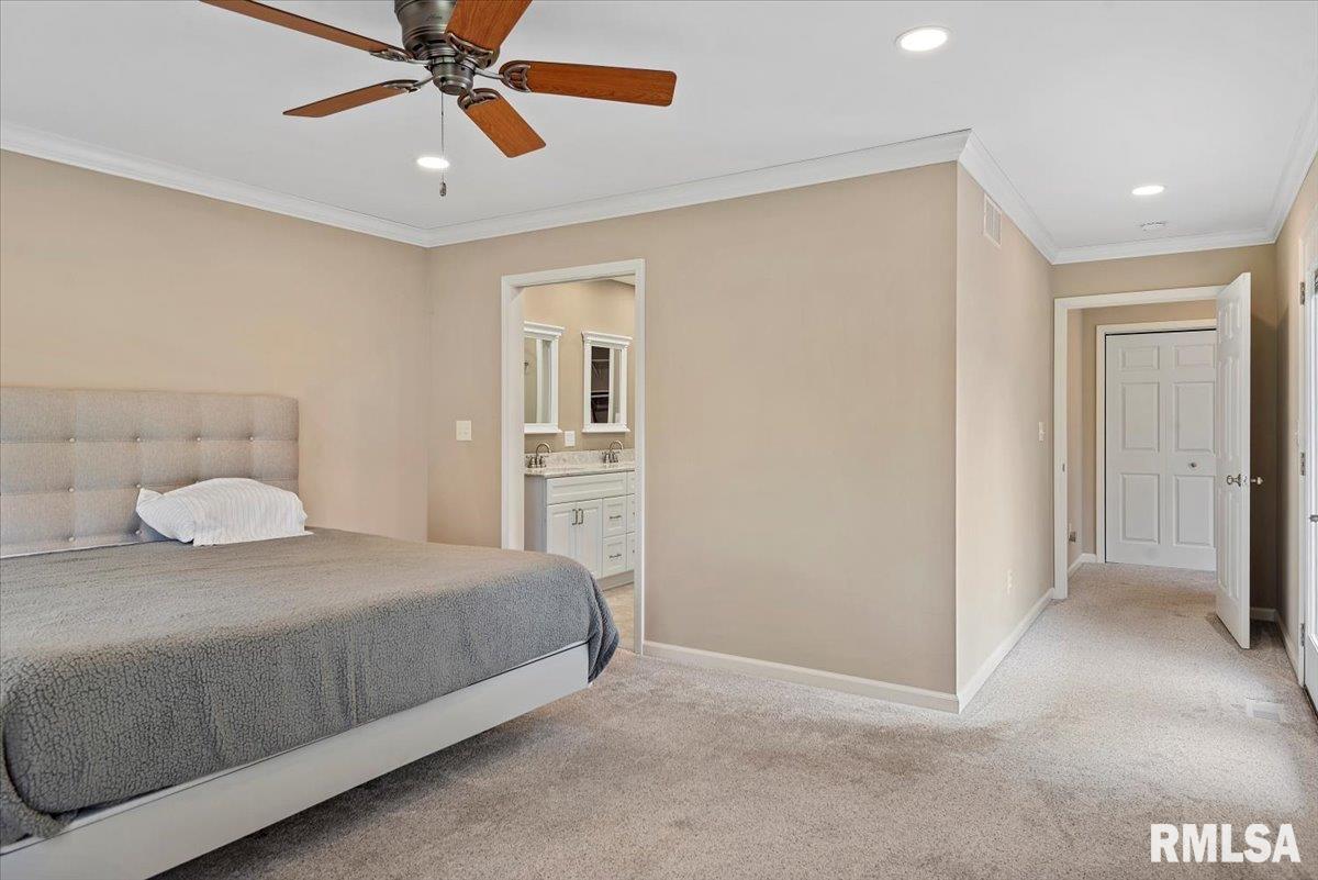 308 Country Club Road Jacksonville, IL 62650 - Photo 25 of 62