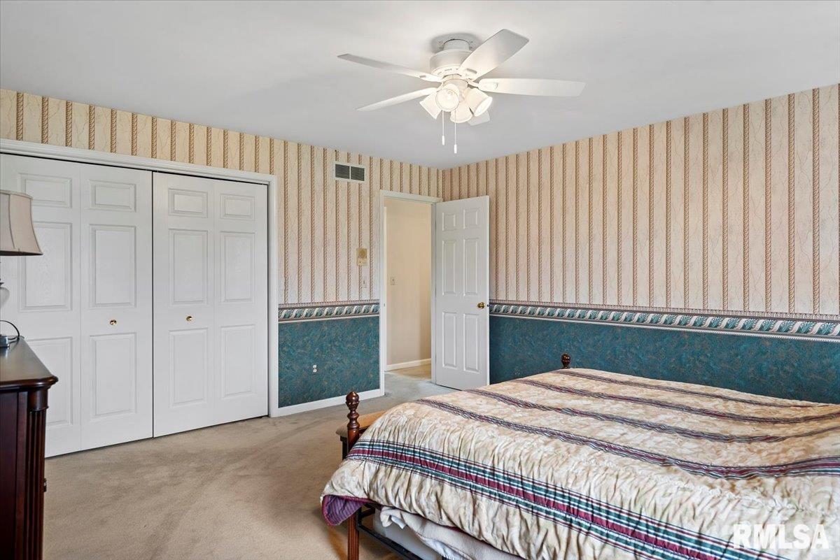 308 Country Club Road Jacksonville, IL 62650 - Photo 43 of 62