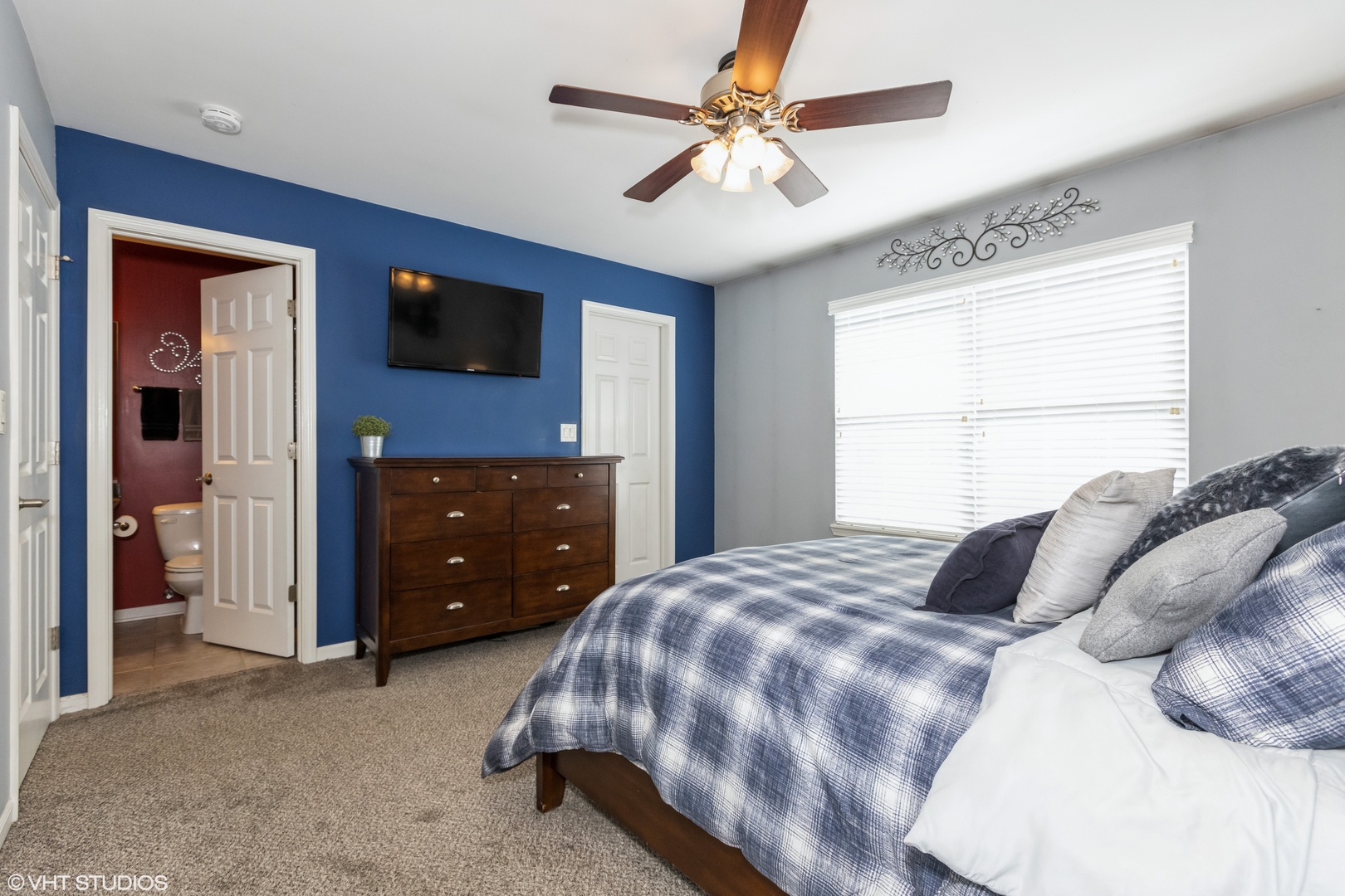 305 Timber Ridge Court Joliet, IL 60431 - Photo 10 of 18