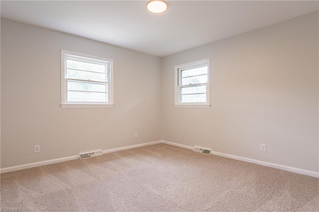 4601 Graham Road Greensboro, NC 27410 - Photo 10 of 19 Gallery Image 10