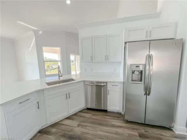 $1,900 | 3303 33rd Street Southwest, Lehigh Acres, FL 33976