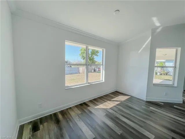 $1,900 | 3303 33rd Street Southwest, Lehigh Acres, FL 33976