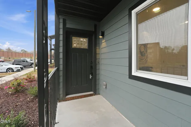 $179,000 | 1309 East Hudson Avenue, Unit D13, Durham, NC 27705