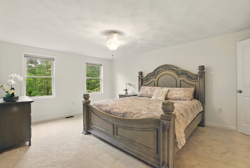 56 Peace Street Billerica, MA 01821 - Photo 19 of 31