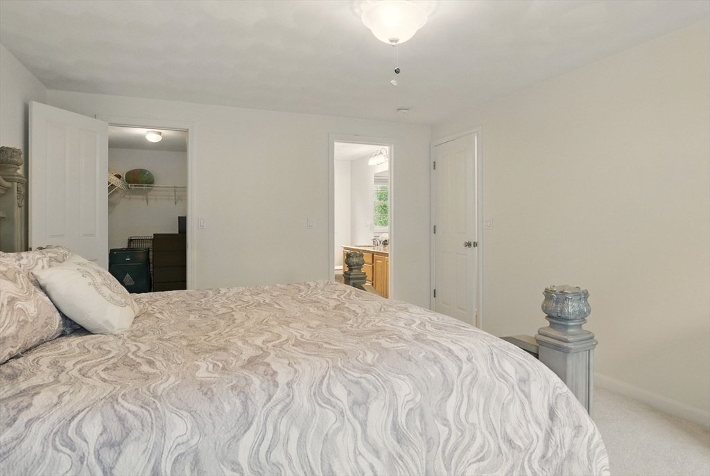 56 Peace Street Billerica, MA 01821 - Photo 20 of 31