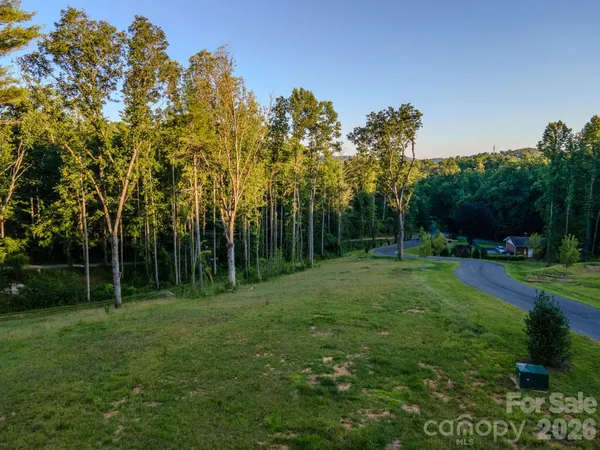 $198,700 | 415 Fairview Drive, Fairview, NC 28730