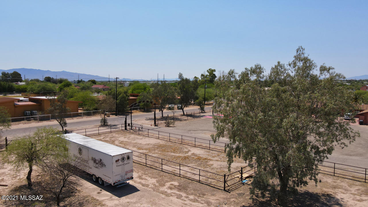 3571 East River Road Tucson, AZ 85718 - Photo 26 of 41 Gallery Image 26