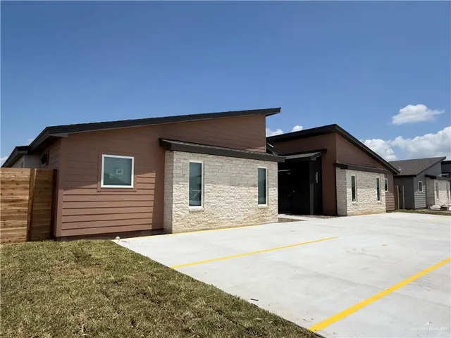 $1,225 | 4001 Peach Lane, Unit C, Weslaco, TX 78599