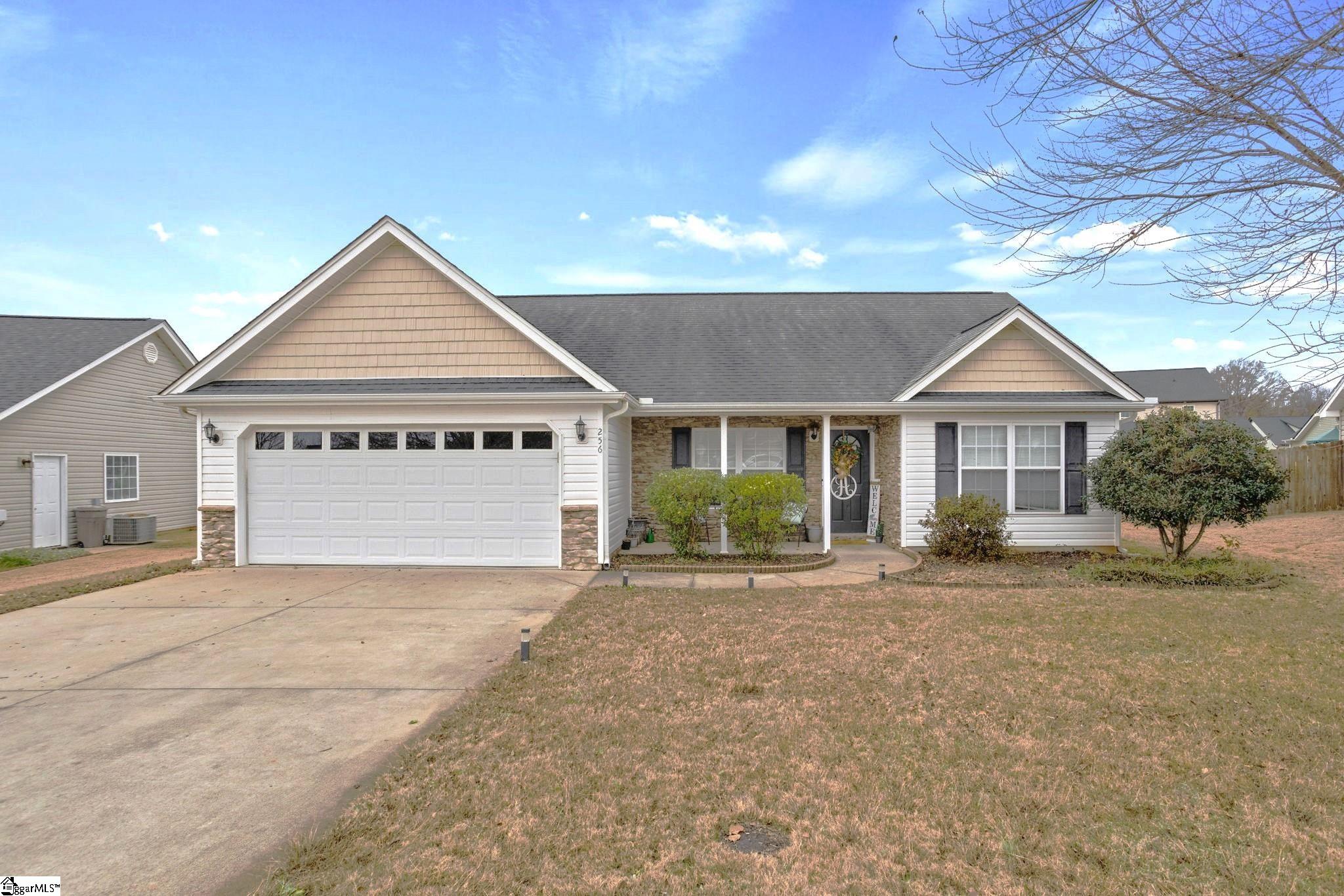 256 Sleepy River Road Simpsonville, SC 29681 - Photo 1 of 24 Gallery Image 1