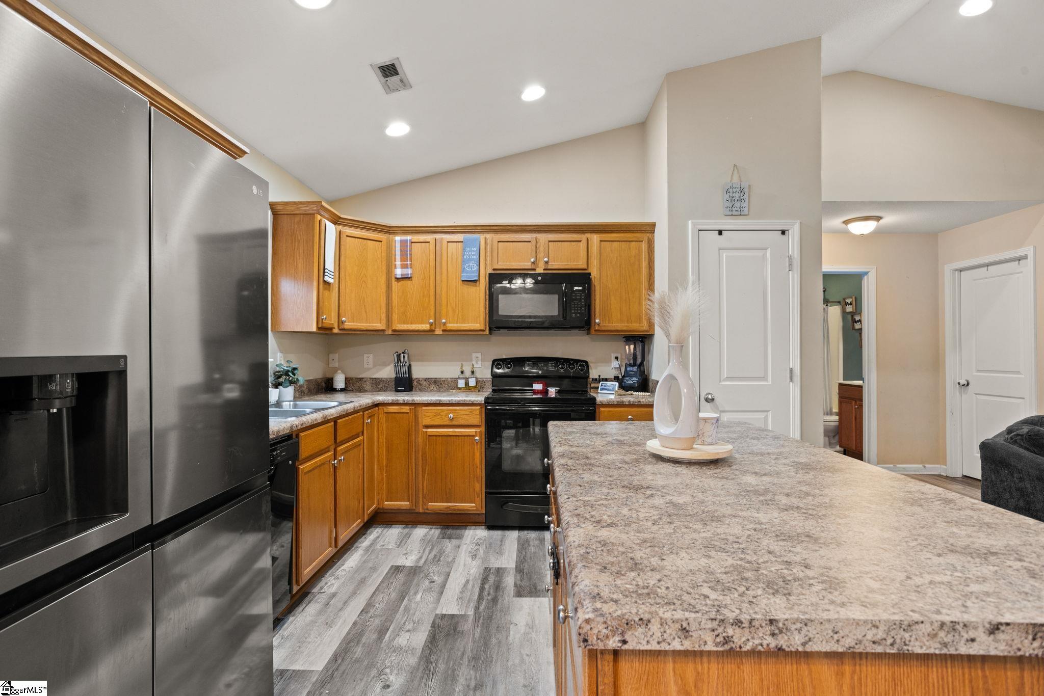 256 Sleepy River Road Simpsonville, SC 29681 - Photo 10 of 24 Gallery Image 10