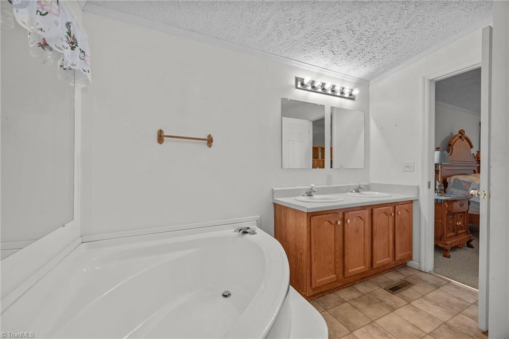 523 Old Mill Farm Road Lexington, NC 27295 - Photo 22 of 50 Gallery Image 22