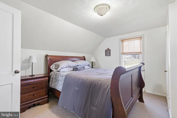 $399,000 | 240 Tantum Drive, Hamilton, NJ 08610