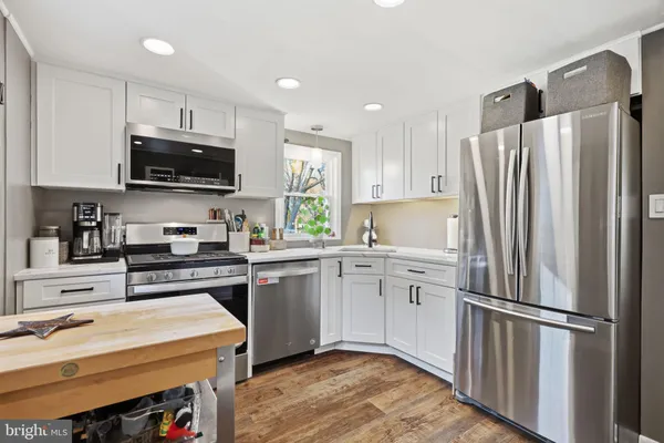 $399,000 | 240 Tantum Drive, Hamilton, NJ 08610