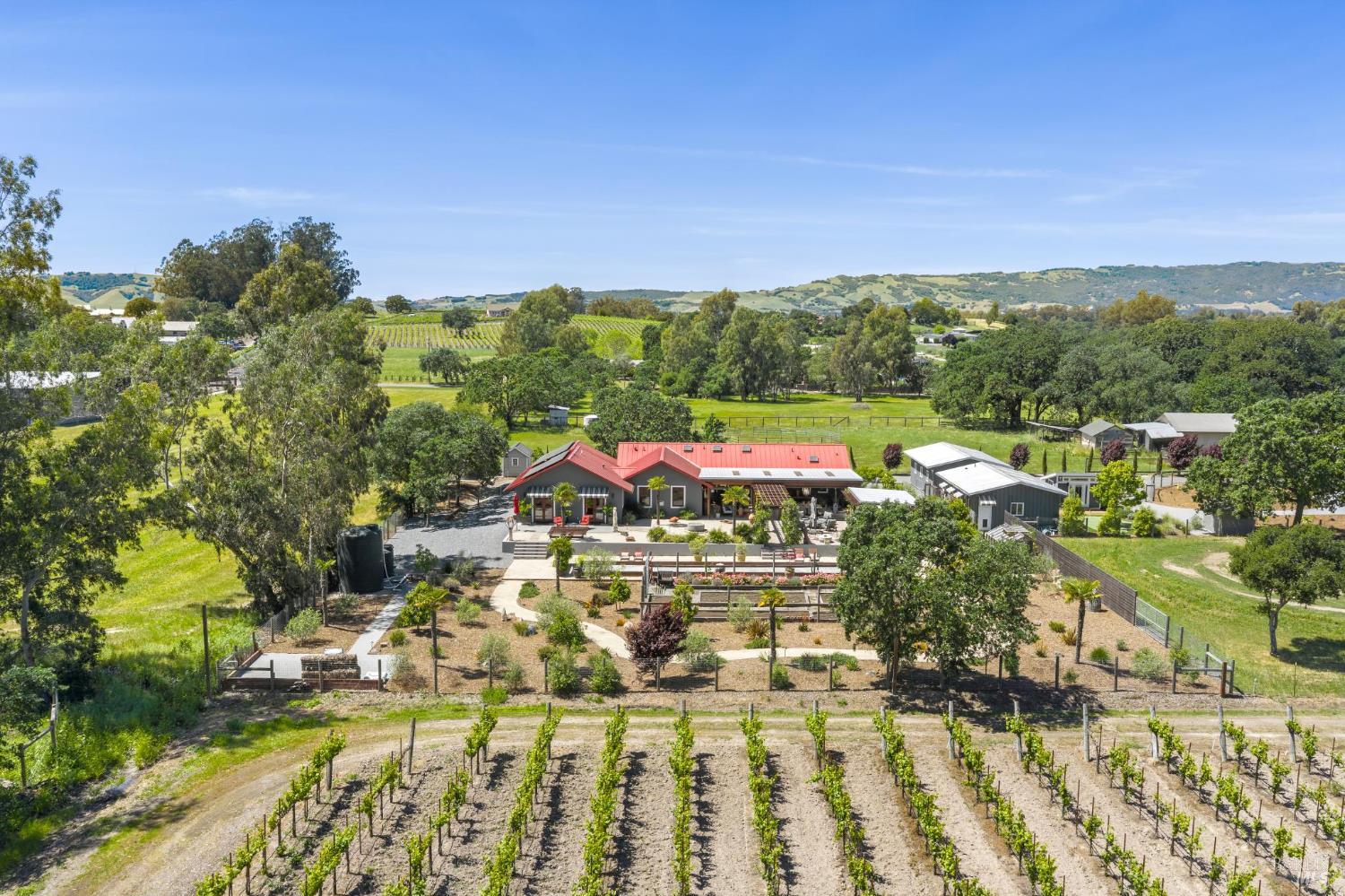 21117 Burndale Road Sonoma, CA 95476 - Photo 1 of 48 a view of a city