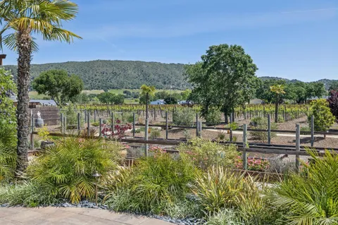 $2,950,000 | 21117 Burndale Road, Sonoma, CA 95476