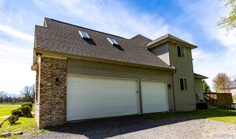 11171 Lapeer Road Davison, MI 48423 - Photo 15 of 42