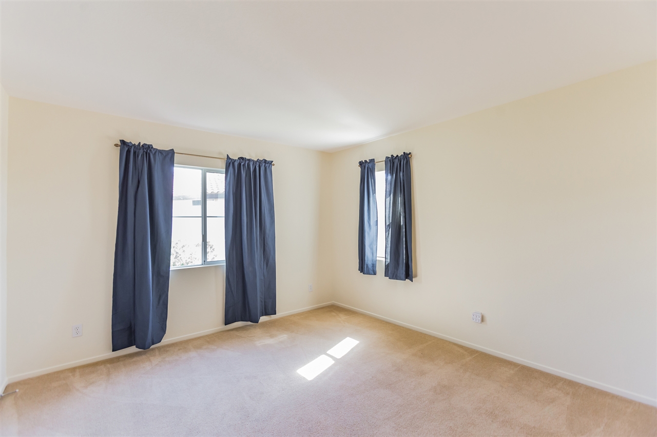 1006 Greenway Road Oceanside, CA 92057 - Photo 11 of 25