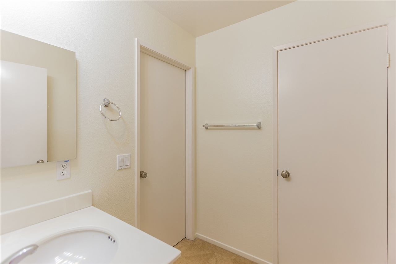 1006 Greenway Road Oceanside, CA 92057 - Photo 12 of 25