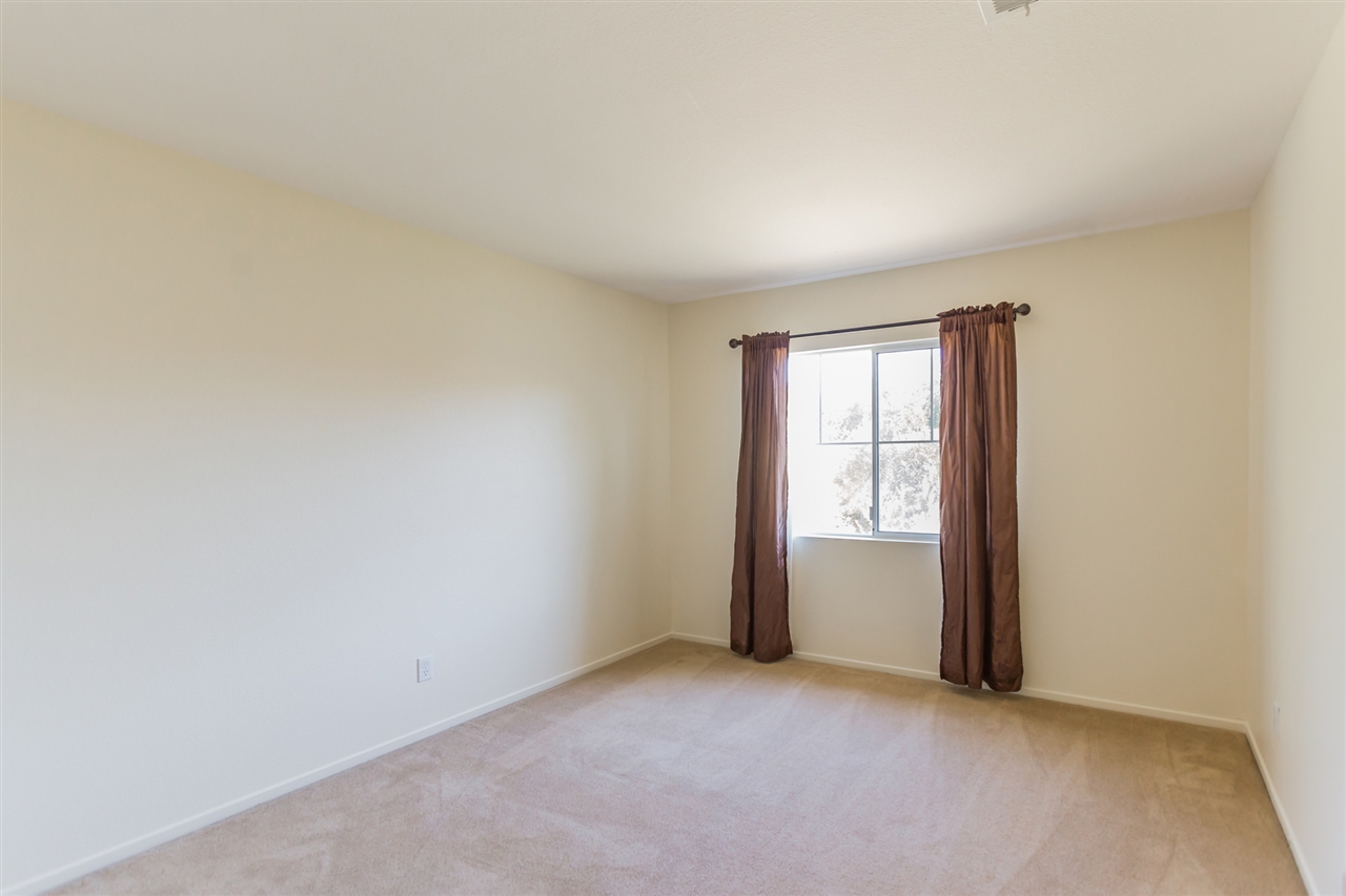 1006 Greenway Road Oceanside, CA 92057 - Photo 15 of 25