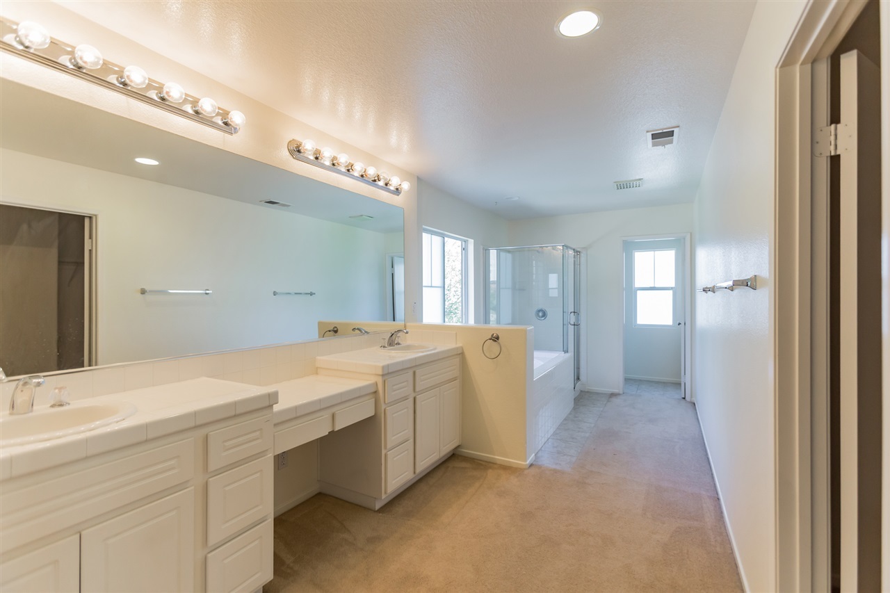 1006 Greenway Road Oceanside, CA 92057 - Photo 18 of 25