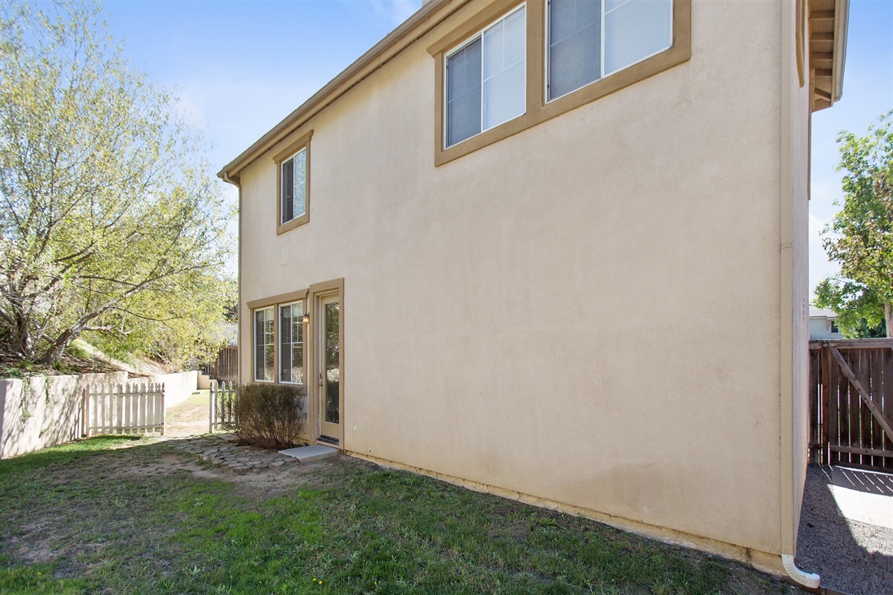 1006 Greenway Road Oceanside, CA 92057 - Photo 20 of 25