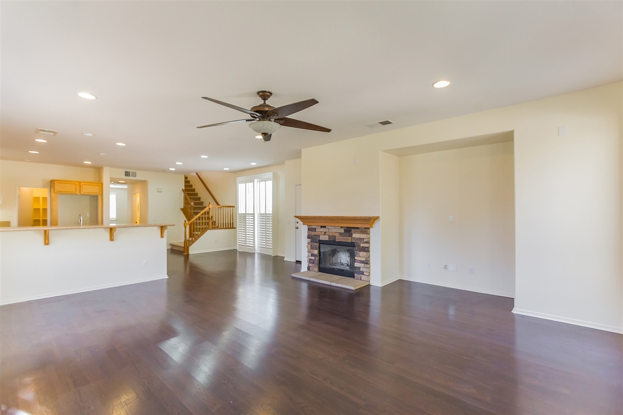 1006 Greenway Road Oceanside, CA 92057 - Photo 8 of 25