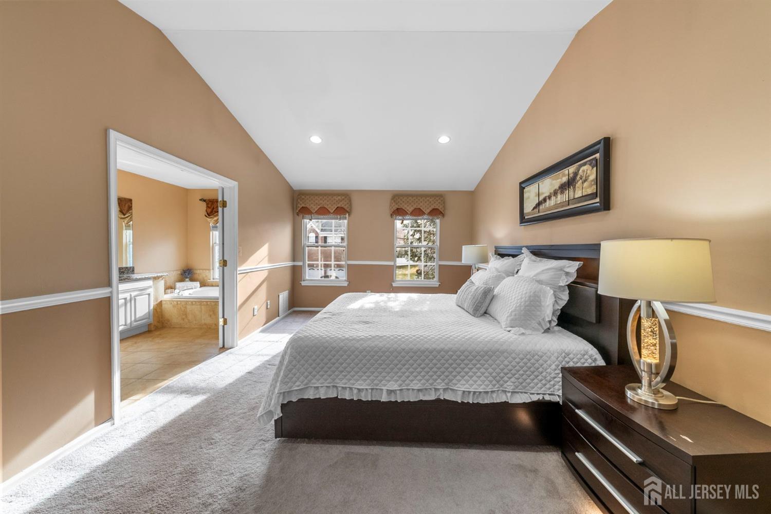 49 Devon Drive East Brunswick, NJ 08816 - Photo 18 of 39