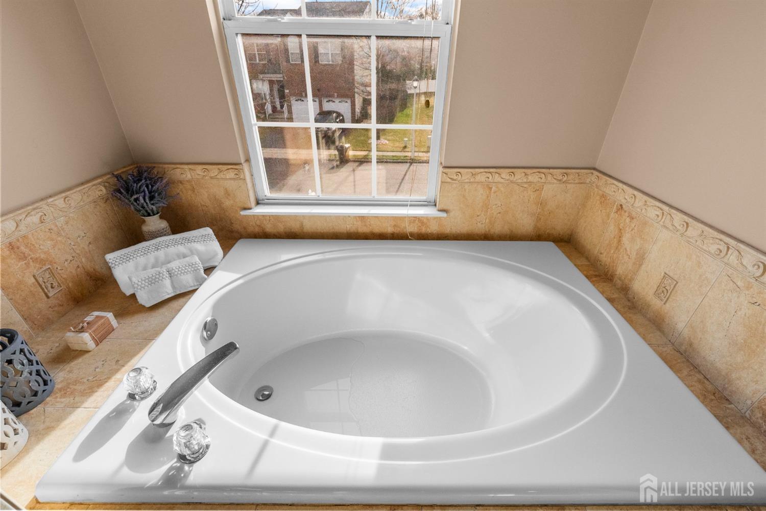 49 Devon Drive East Brunswick, NJ 08816 - Photo 21 of 39