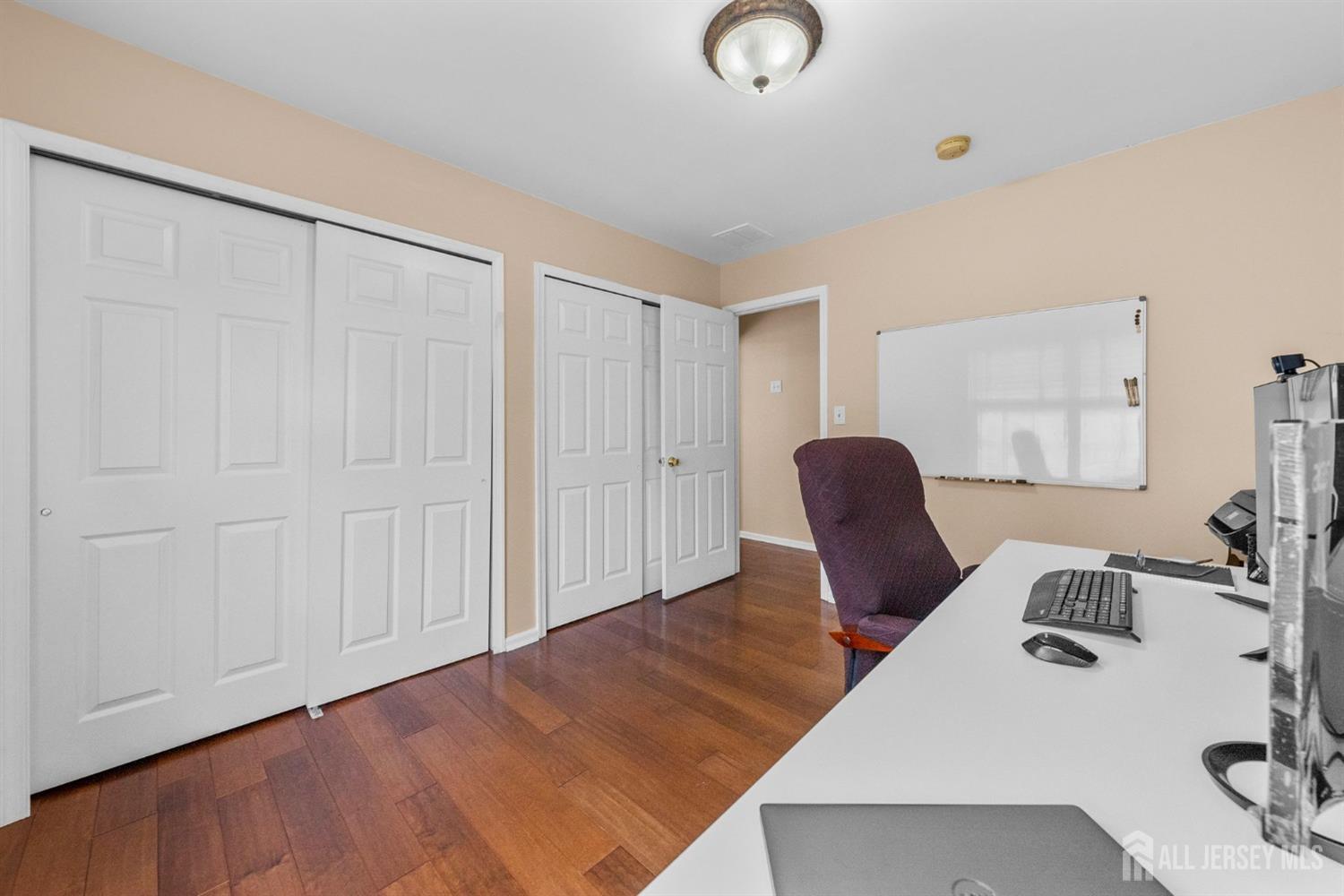 49 Devon Drive East Brunswick, NJ 08816 - Photo 24 of 39