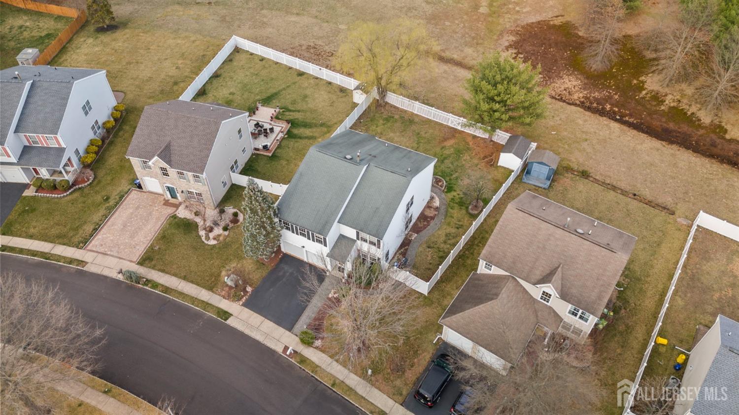 49 Devon Drive East Brunswick, NJ 08816 - Photo 30 of 39