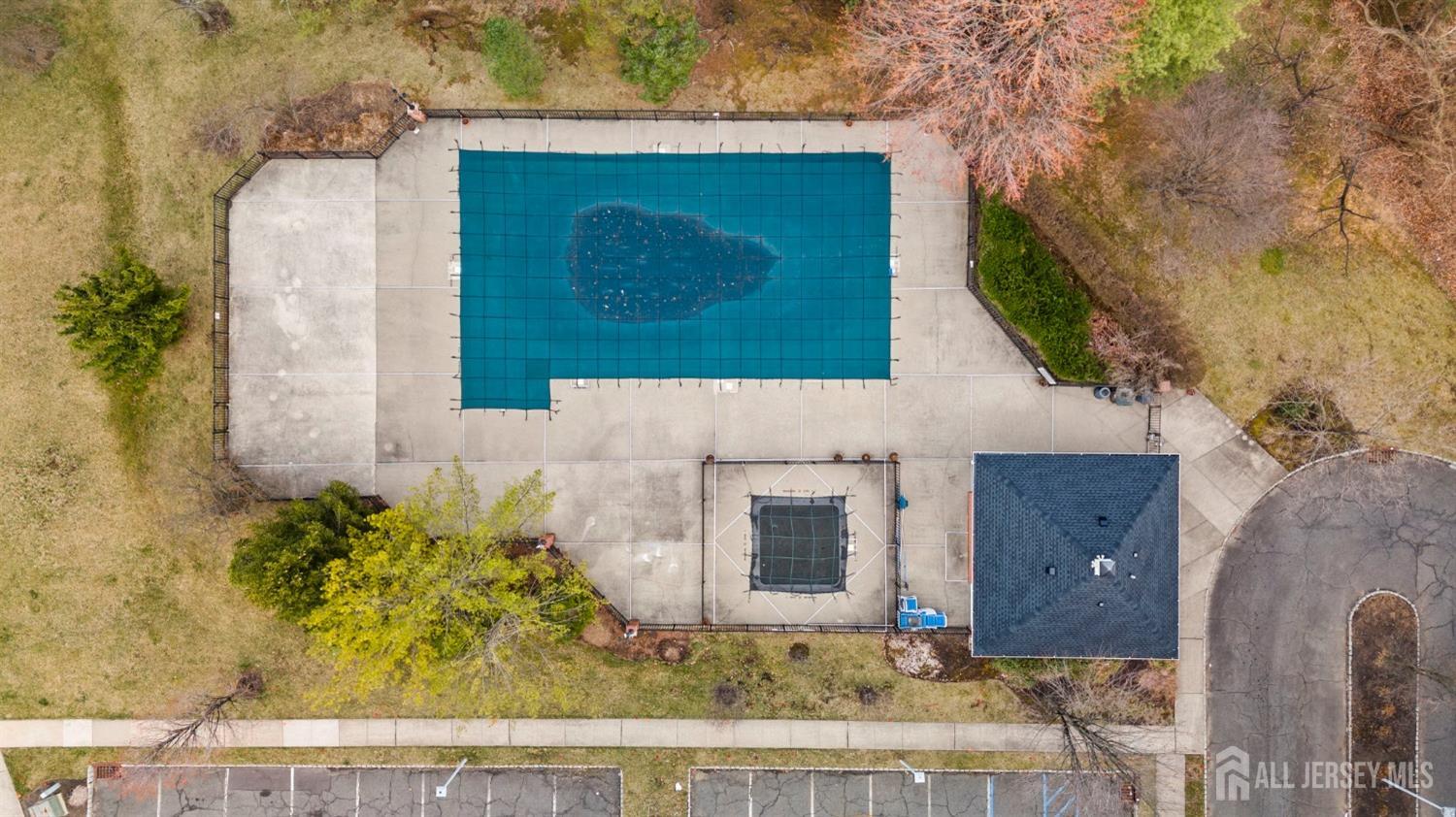 49 Devon Drive East Brunswick, NJ 08816 - Photo 35 of 39