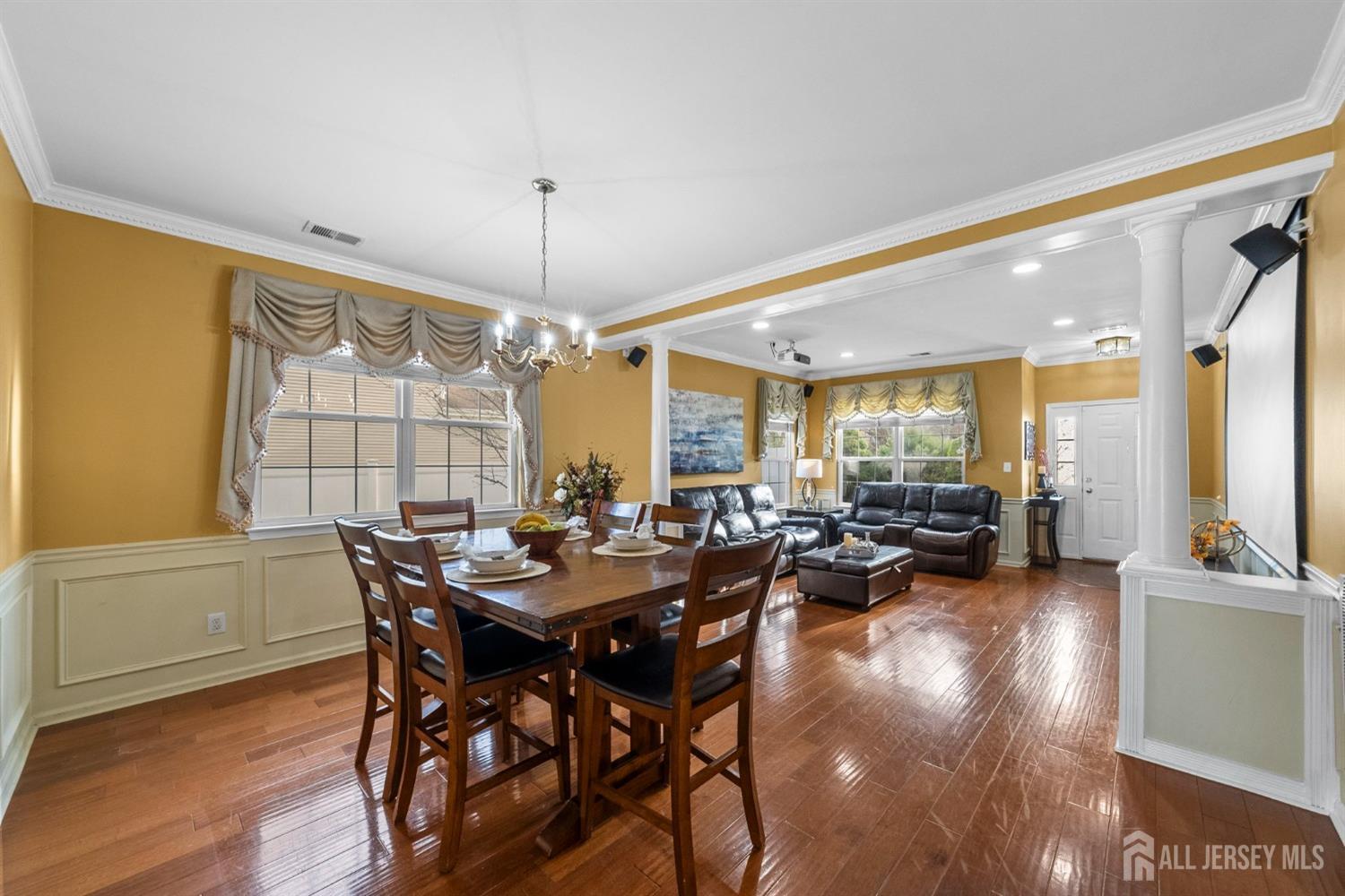 49 Devon Drive East Brunswick, NJ 08816 - Photo 5 of 39