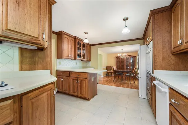 $309,900 | 524 Rainier Drive, Pittsburgh, PA 15239